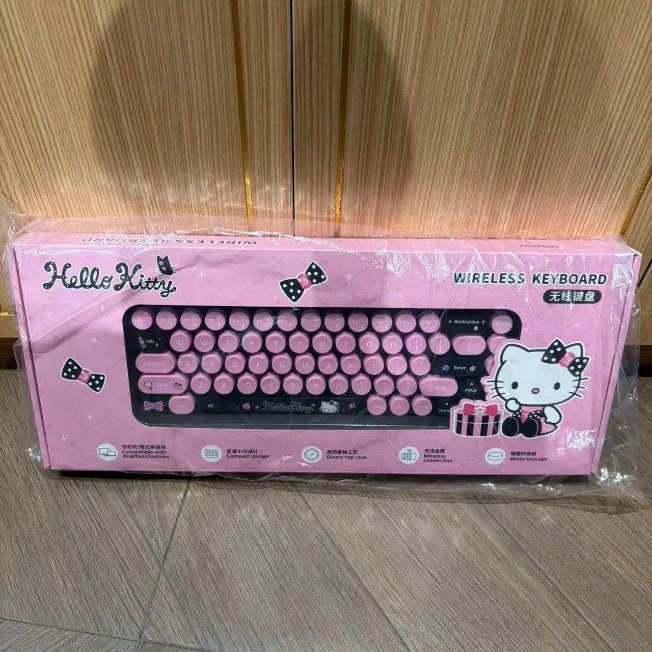 لوحة مفاتيح بلوتوث لاسلكية من سانريو هالو كيتي سباركلينج بارتي، تصميم نحيف محمول للكمبيوتر الشخصي/ماك/الكمبيوتر اللوحي