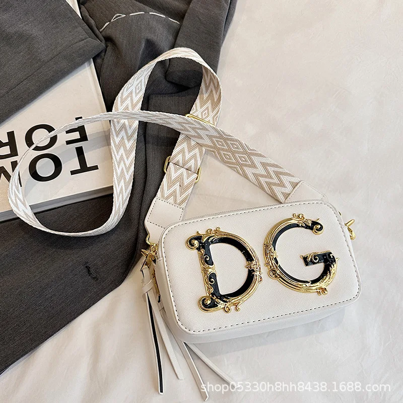 

Women's Luxury Small Square Bag - Unique Letter Camera Style, Fashion Versatile, Crossbody/Shoulder, Chic Alphabet Print