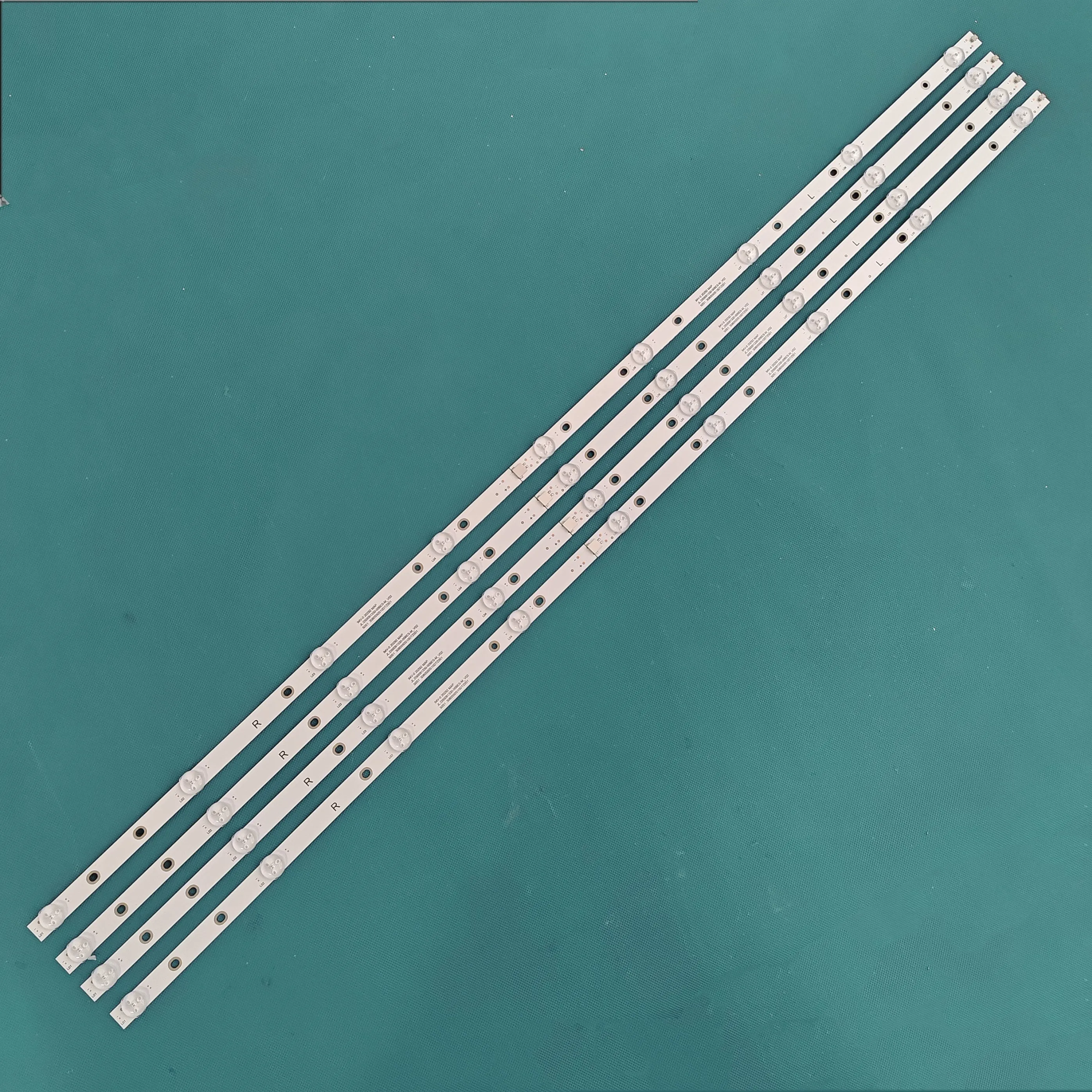 

Светодиод для MS-L1255 CT-8250 K50DLX9US CX500DLEDEM HL-00500A30-0901S-04 50LEM-1027/FTS2C PU50S7XL HL-00500A30-0901S-04 50LEX-503