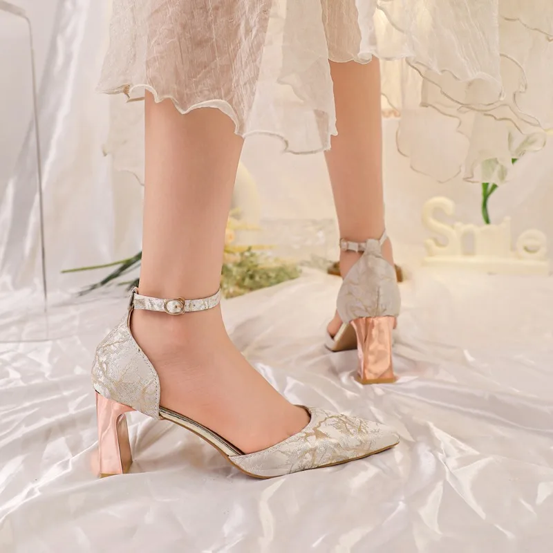 High Heels, Pointed Toe and Shallow Mouth 2026 Baotou New One-line Strap Temperament Sandals