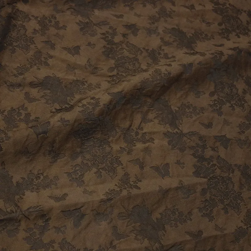 

This is a nostalgic designer fabric made of traditional silk and wool jacquard dyed with pod plants