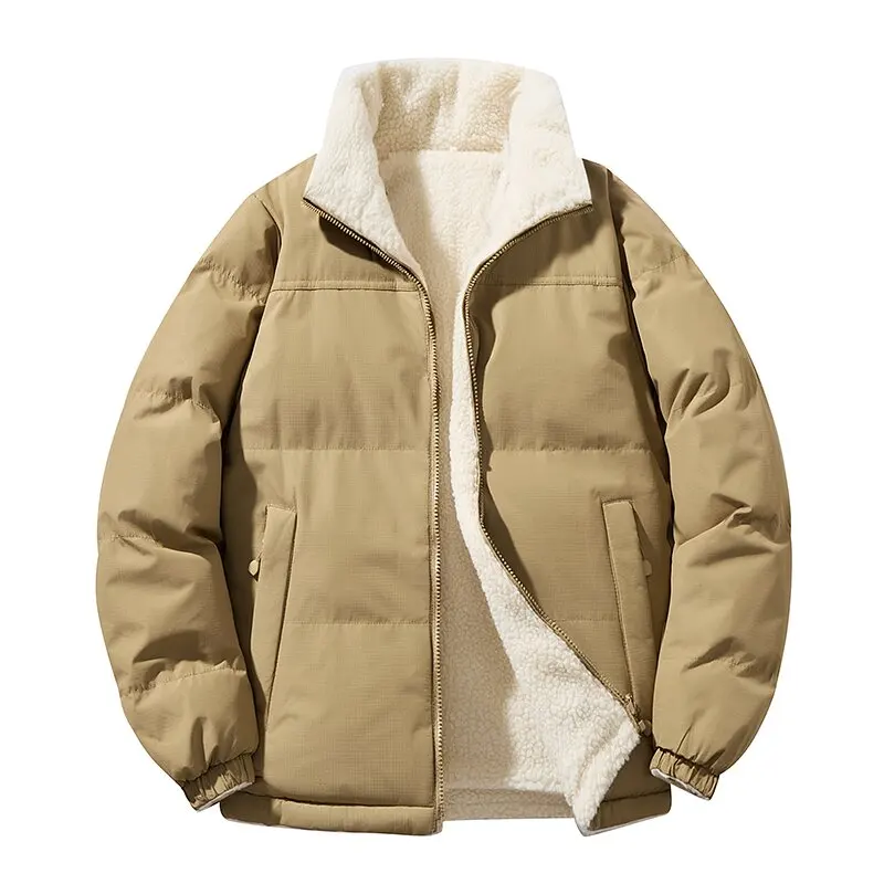 معطف شتوي جديد عصري بلون سادة وسميك من القطن الدافئ مع مخمل للرجال معطف رياضي فضفاض غير رسمي مقاوم للماء مقاس كبير