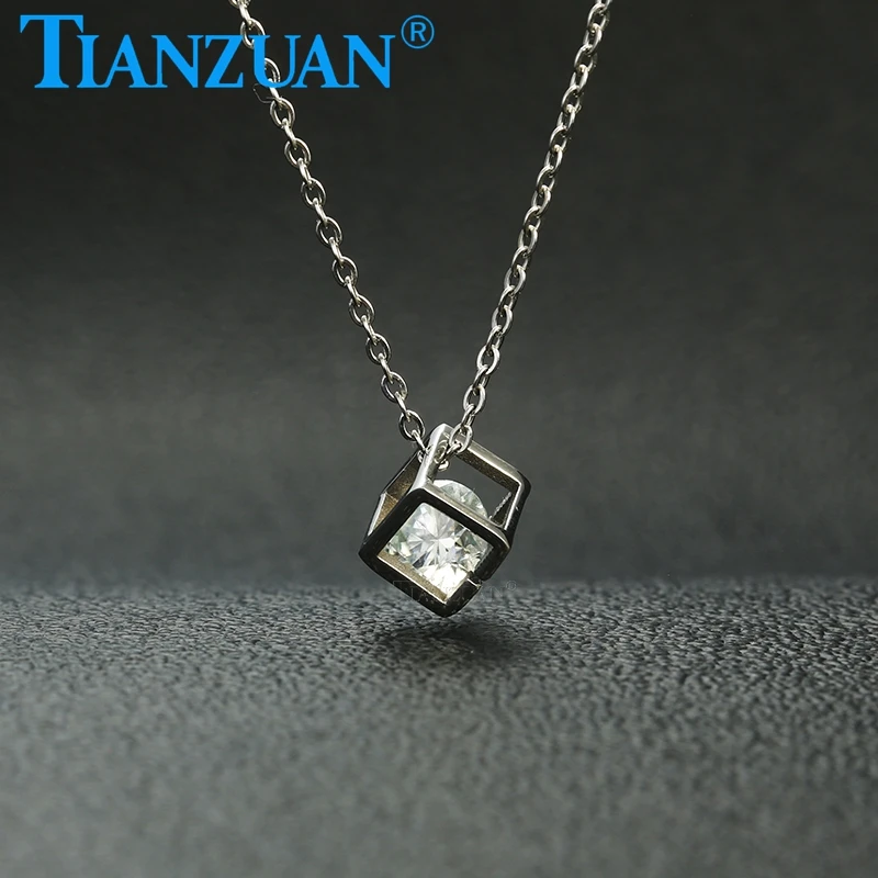 8mm D Color VVS1 Moissanite Cube Pendant Stainless Steel Necklaces Moissanite Jewelry for Women Wedding Party Gifts