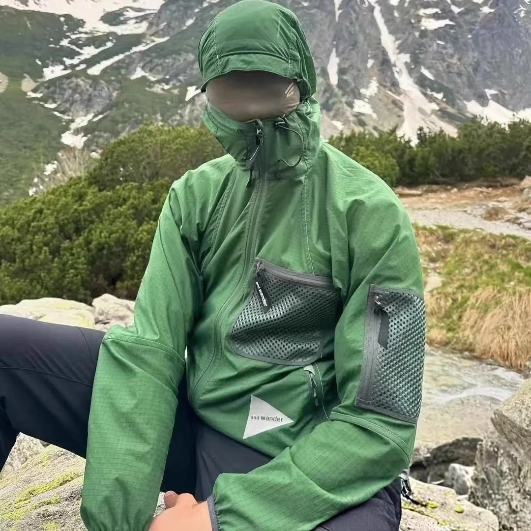 Andwander дышащая водонепроницаемая ветрозащитная спортивная куртка с капюшоном для пар, многоэтажная модная городская свободная посадка, весенняя одежда...