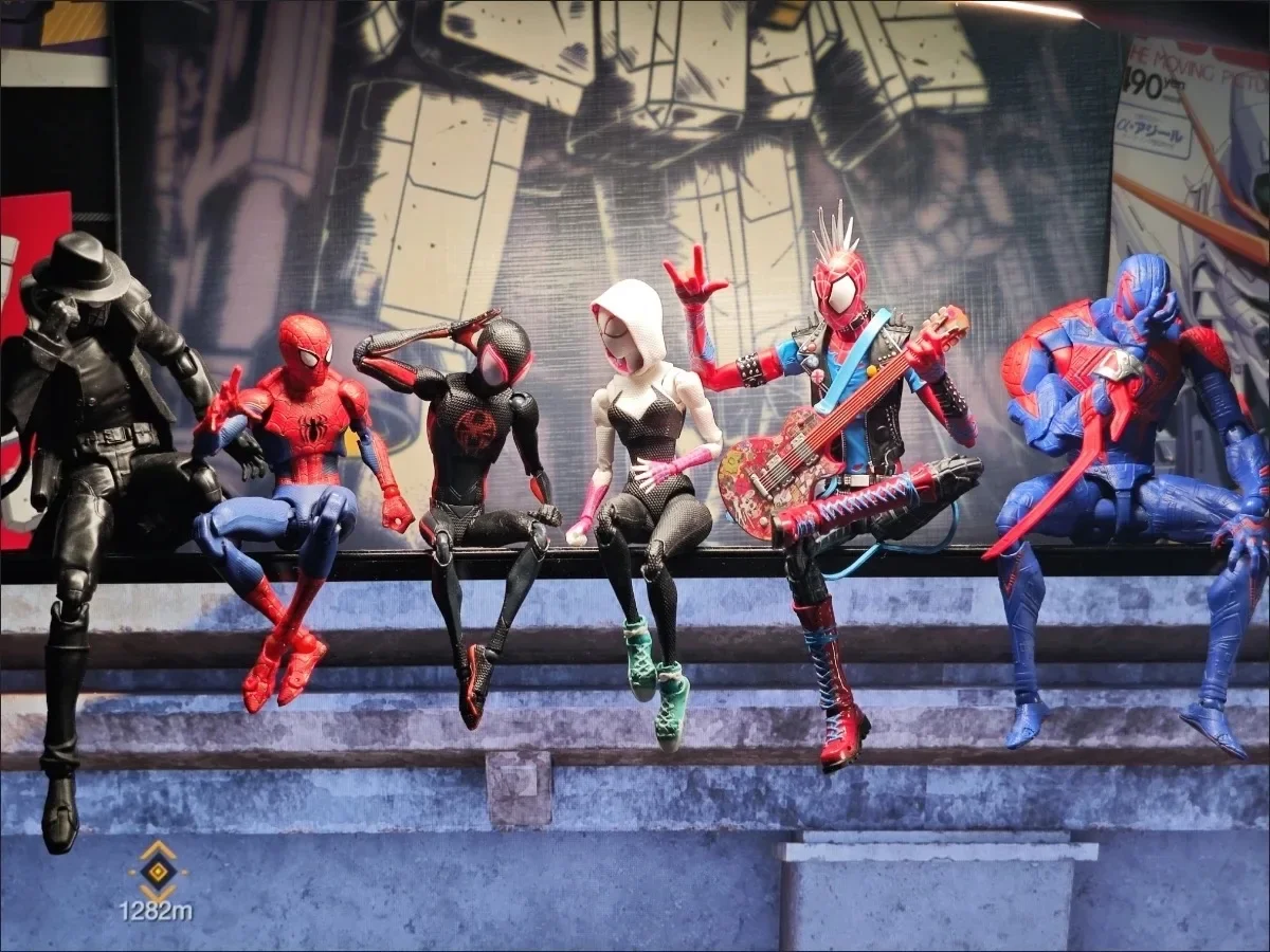 Original Bandai S.H.Figuarts Marvel Figure Spider-Punk Action Figurine Spider-Man Hobby Across The Universe Christmas Toys Child