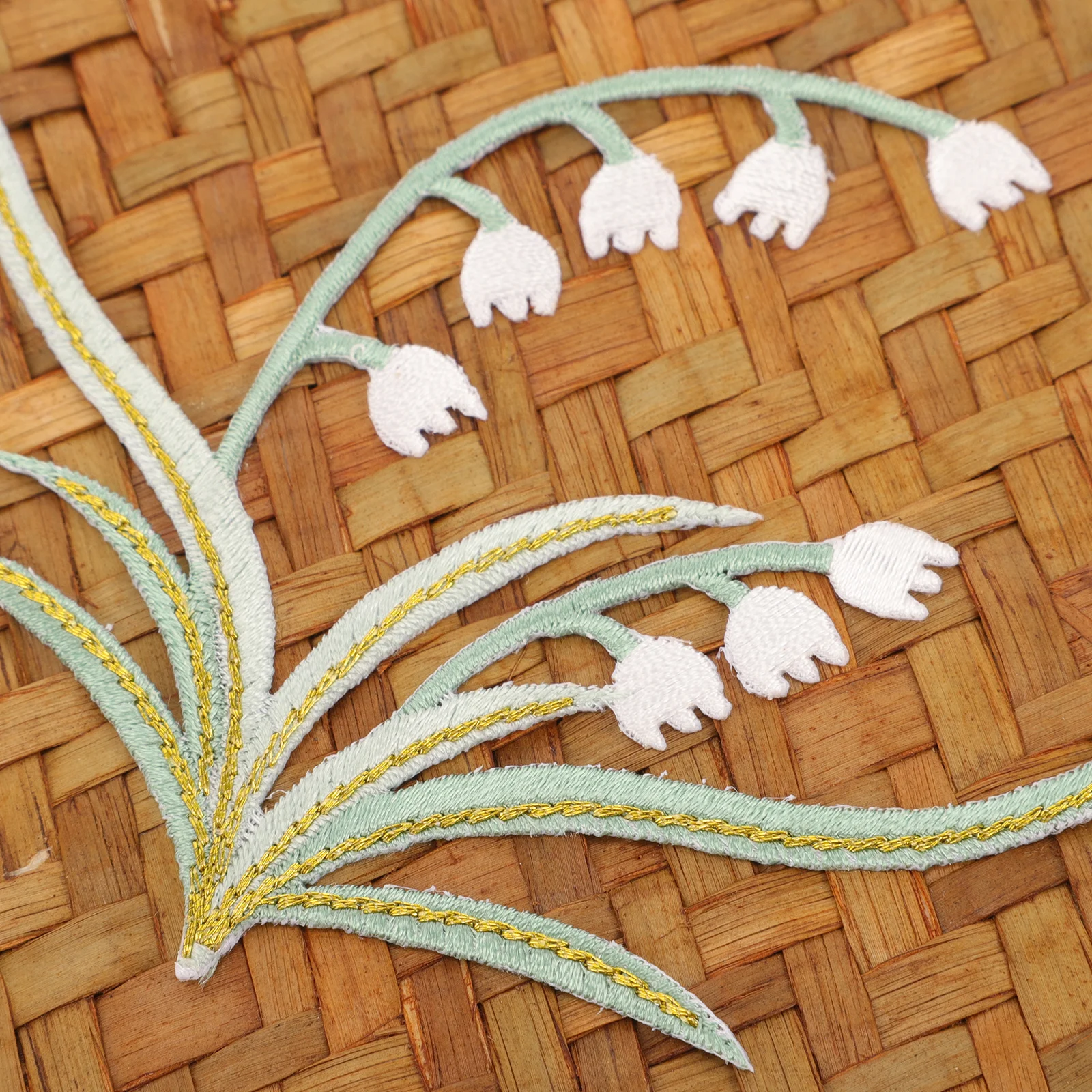 

Woven Storage Basket With Lid Handmade Straw Organizer For Sewing Supplies Home Decor Farmhouse Style Wicker Basket