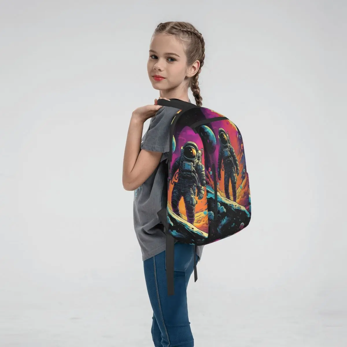 Astronaut Walking In Space Graffiti Backpack Daypack Children BookBag School Bag Shoulder Bags for Men Women