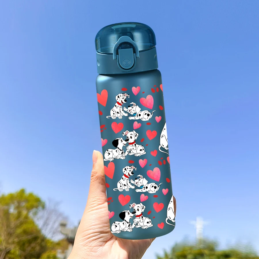 1 Stück Disney Dalmatiner Liebesmuster 26 Unzen Kunststoff Wasserflasche Outdoor Sport Wasserbecher Geburtstags-/Heimkehrgeschenk