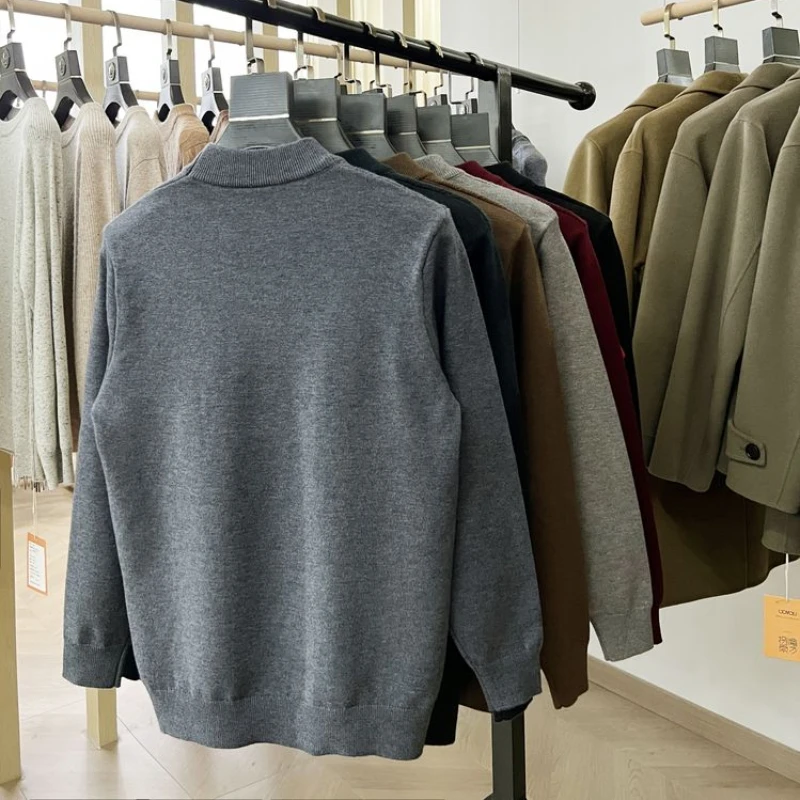 High-quality Men's O-neck Solid Color Warm and Thick Sweater 2024 New Sheep Wool Blended Knitwear.