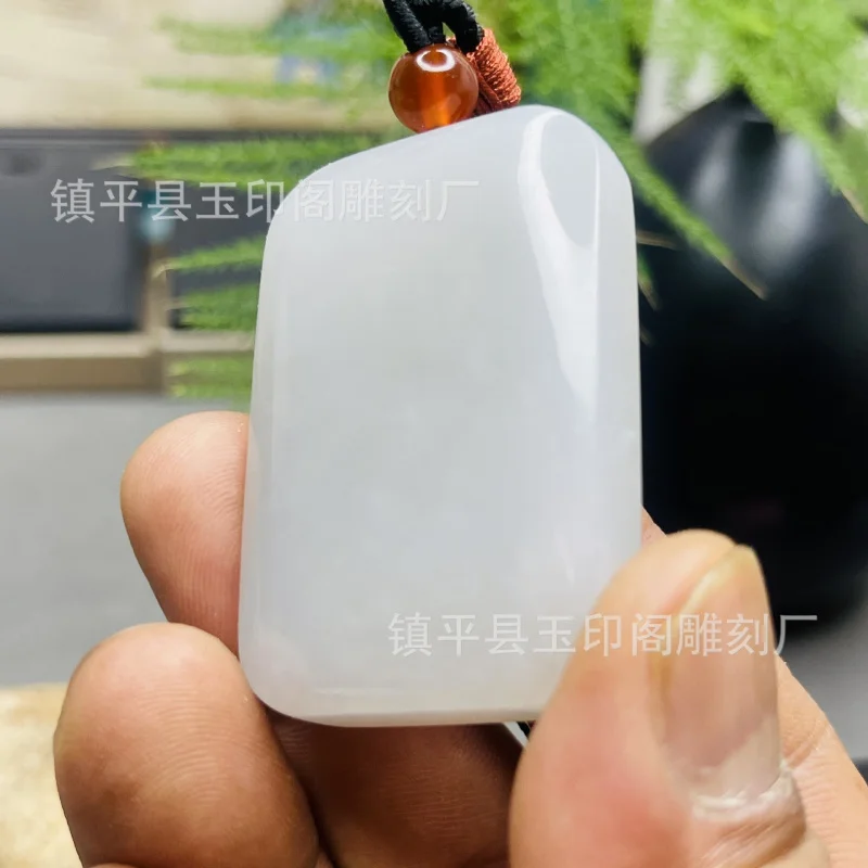 

Кулон-амулет из белого хотанского нефрита, украшение-ожерелье