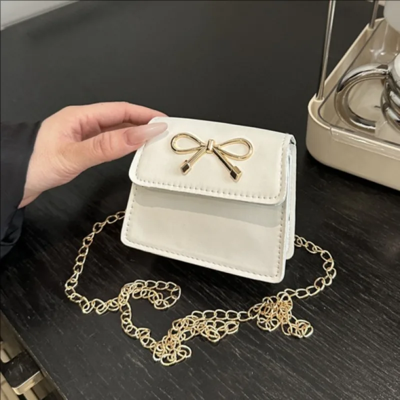 

Мини-квадратная сумка, нишевая сумка на плечо с ремешком-цепочкой для женщин, модная сумка через плечо, универсальная сумка «день-ночь», шикарная сумка на ремне ​