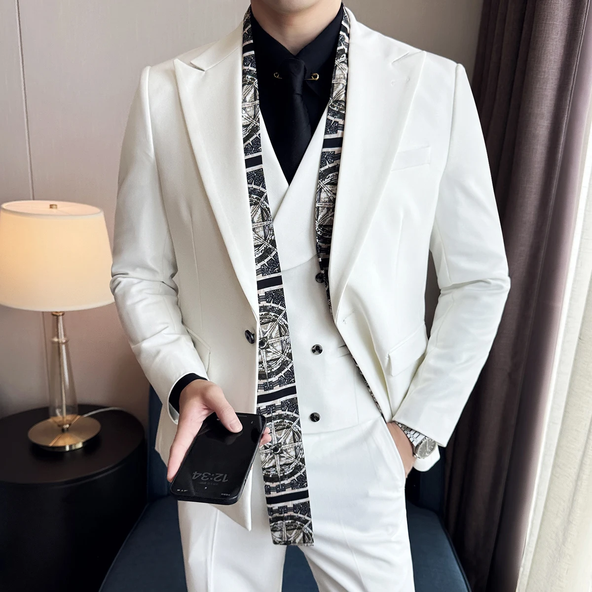 Scarf With Design Double Collar Suit Men\'s Business Casual Groom Wedding Slim Fit Suit Tuxedo 3-piece Set (Jacket+Vest+Pant)