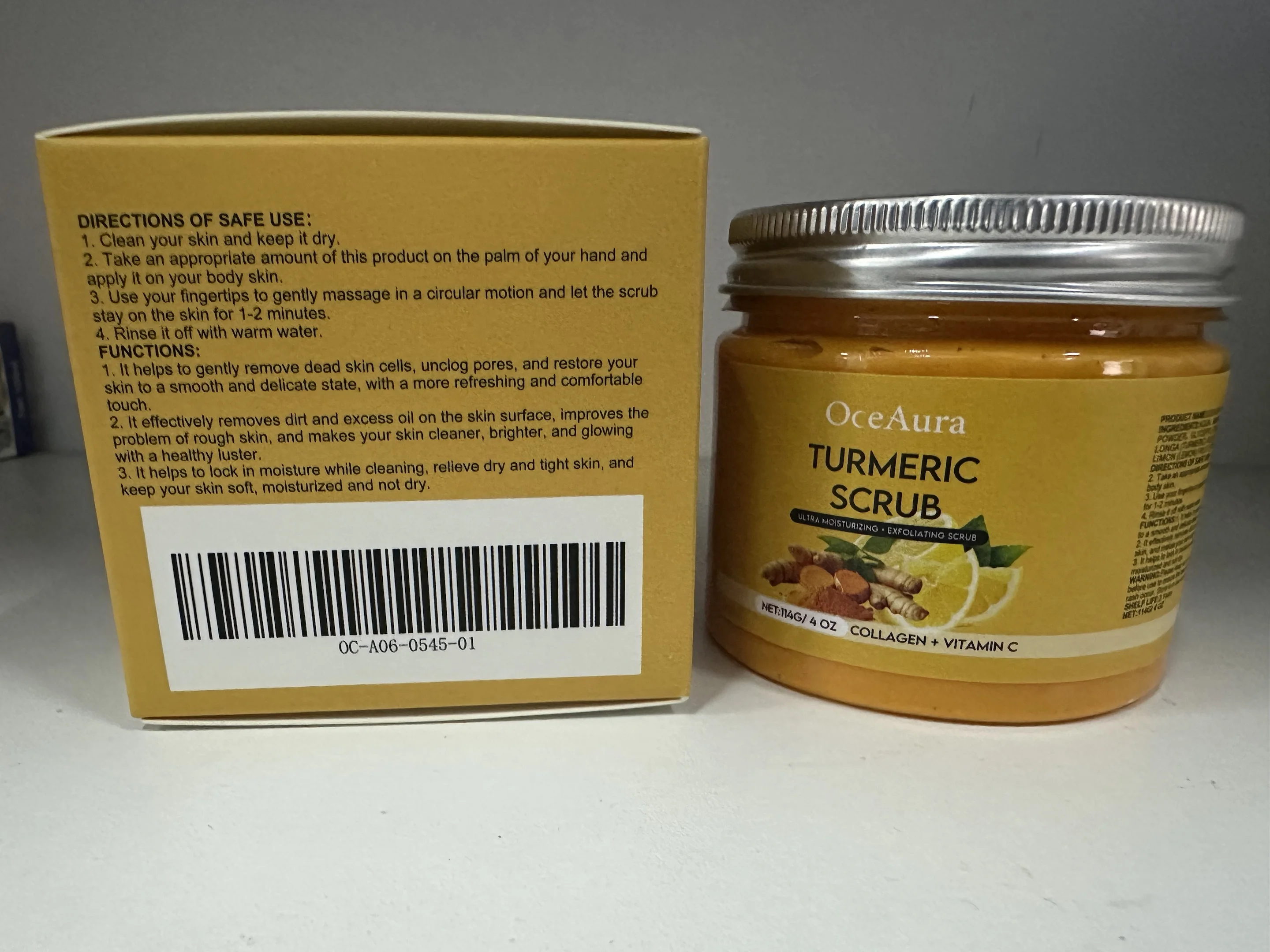 مقشر الكركم - مقشر فائق الترطيب وتقشير الوجه والجسم بالكولاجين + فيتامين C - 120 جرام