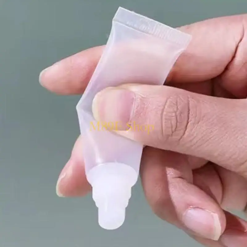 

M89F Transparent Refillable Lip Balm Containers Angled Nozzle Design 15ml Small Cosmetic Tubes for Precise Use Holder