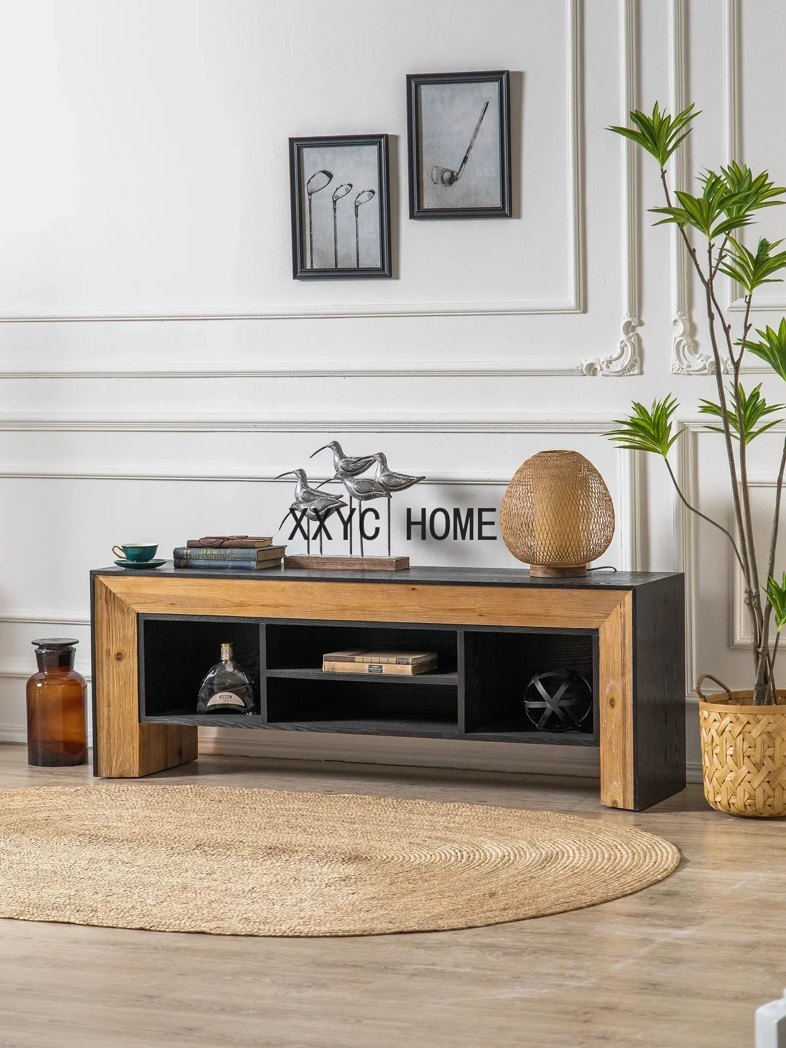 

Комплект мебели для небольшой квартиры TAO Home: тумба под телевизор и журнальный столик для спальни