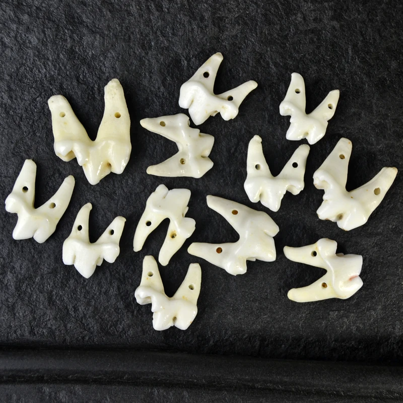 3PCS Handmade Carved Yak Bone Infinity Twisted  Maori Pendant New Zealand Style Bone white Beads DIY Jewelry Accessory 43mmX21mm