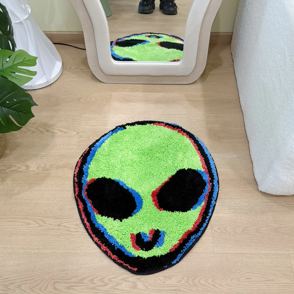 

Novelty Alien Face Tufted Rug Green Black Blue Red Fluffy Shaggy Carpet Non-Slip Absorbent Bath Mat Living Room Bedroom Sci-Fi
