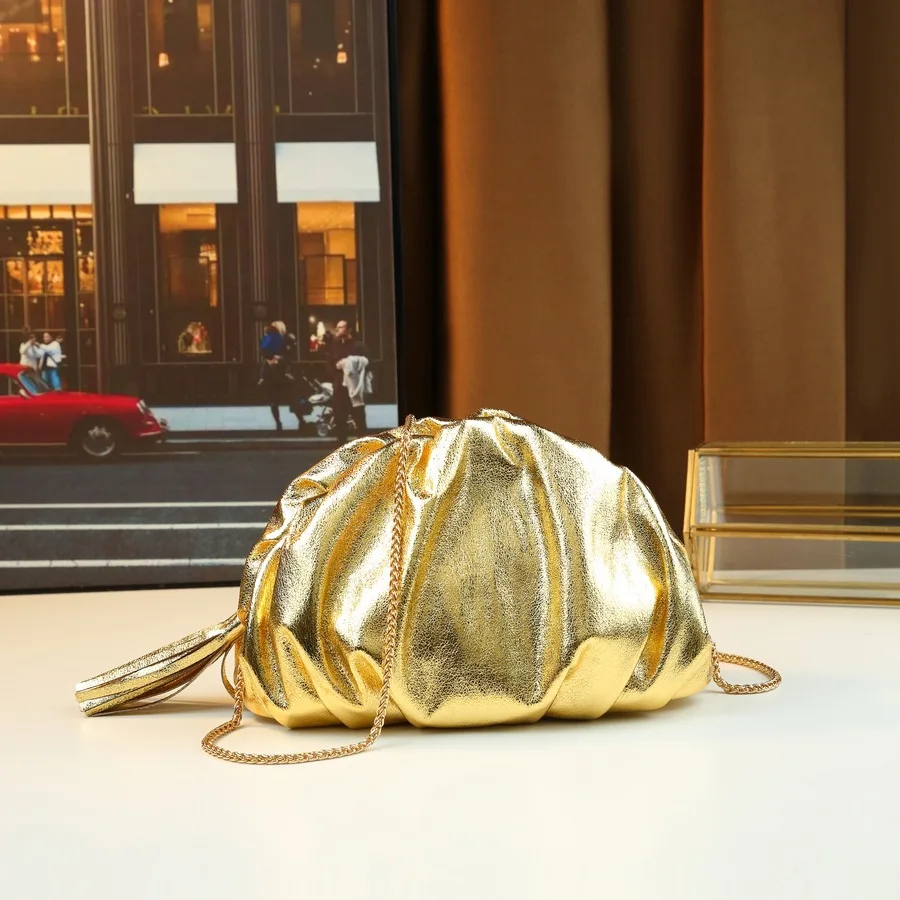 

Красивая французская нишевая маленькая женская сумка-мессенджер 2025 года, новая, простая, плиссированная, в форме ракушки