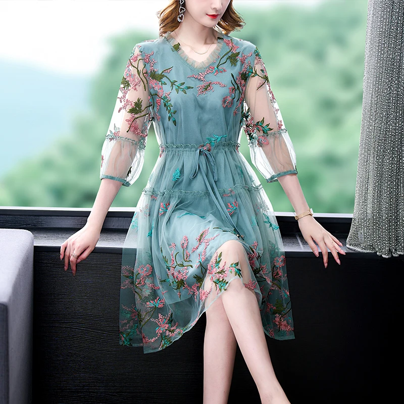 

2024 Silk Dress Embroidery Short-Sleeved Dress size 5XL Size Floral Mulberry Beach Sundress Women Elegant Party Vestidos