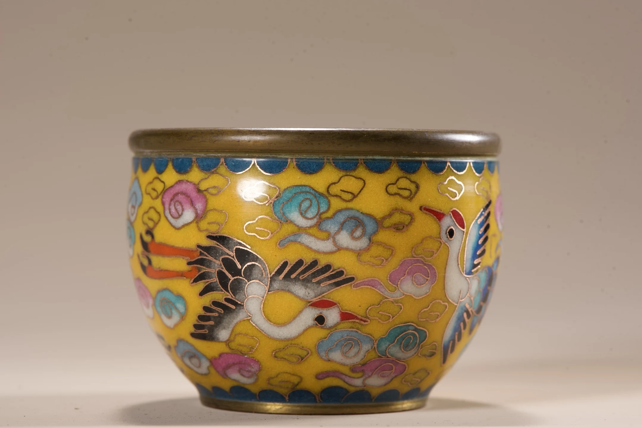 Old Bronze Cloisonne Enamel Flower texture Crane pattern Brush washer Appreciation cylinder Study screen Amass wealth Ornaments