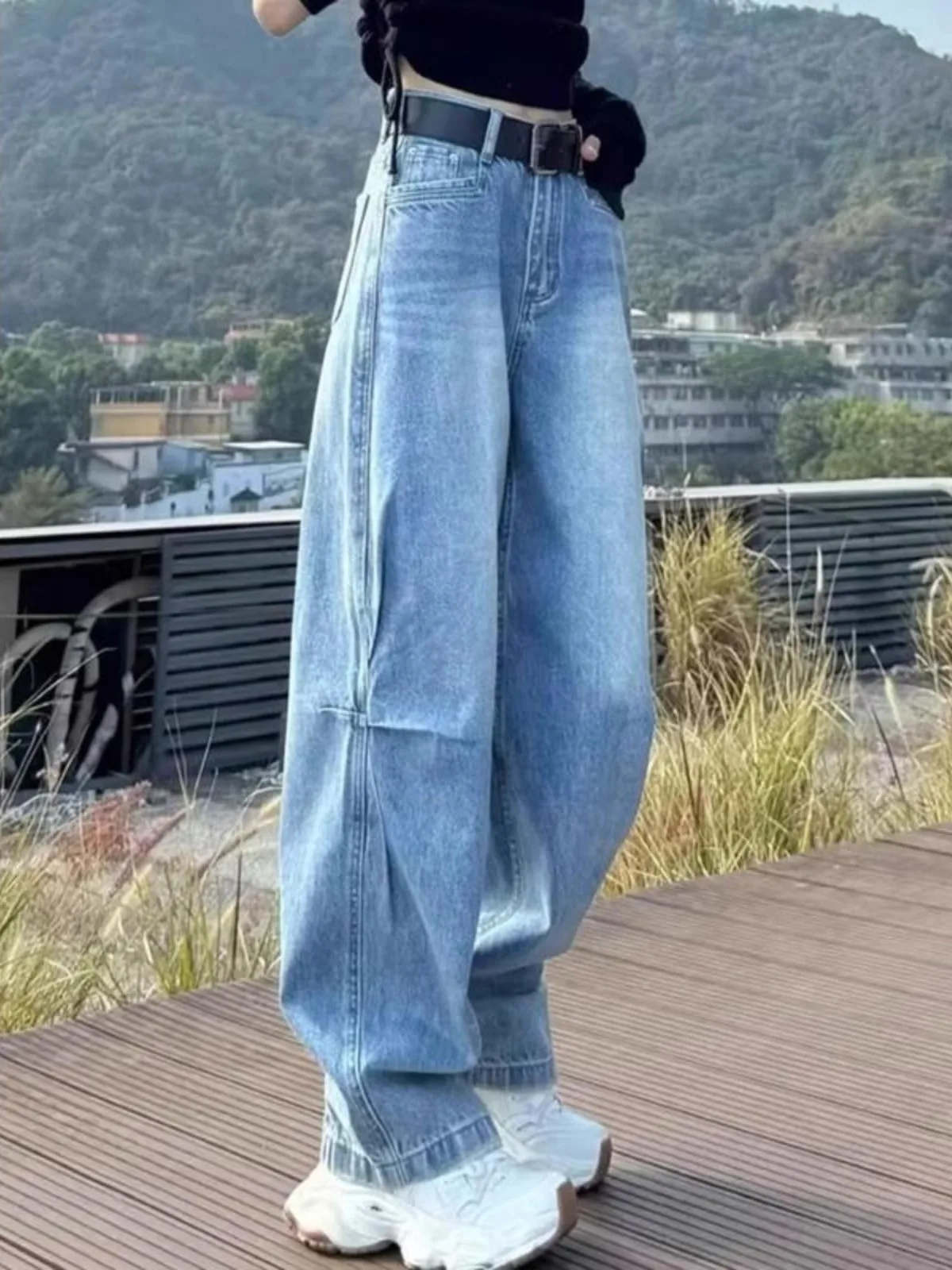 

Light Blue Scythe Design Wide Leg Jeans Women's Spring 2025 New Loose Slimming Knife Folded Long Trousers High Waist