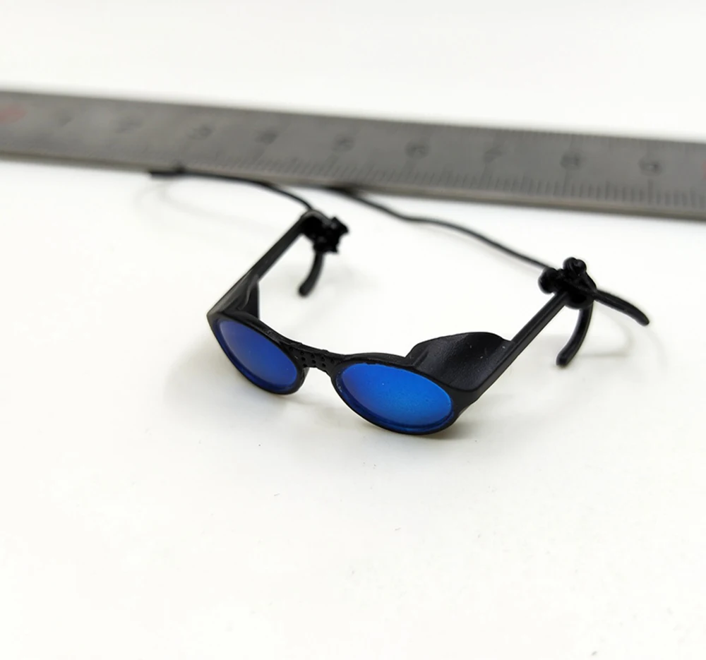 1/6 DAMTOYS DAM 78083 Montagna Del Russo Mini Giocattoli Modello Pala Borsa Per Azione 12 "Bambola Figura Raccogliere