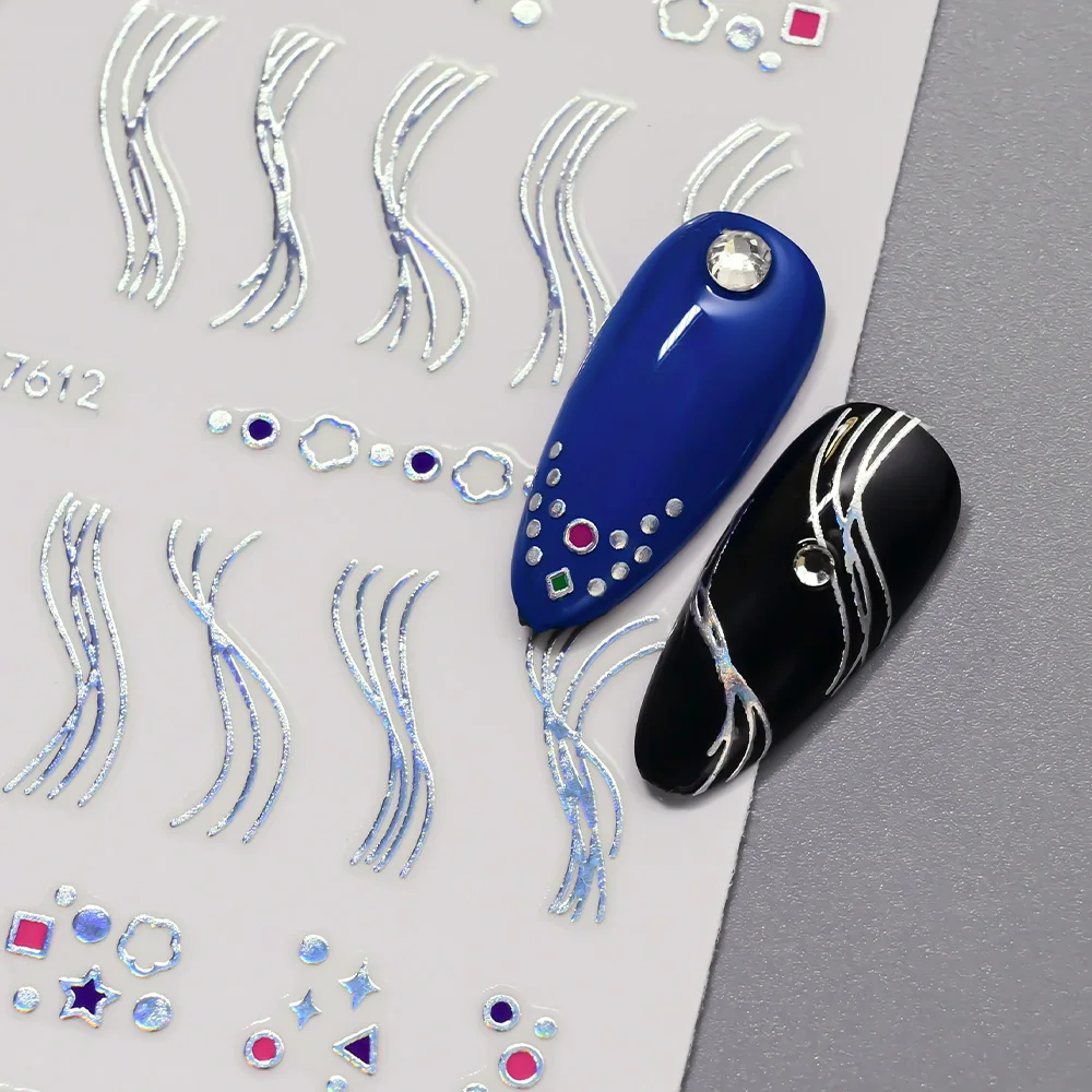 12 個ホログラフィックレーザーオーロラシルバーネイルステッカースターラインフラワーバラエティーネイルデカール 3D 粘着幾何学ネイルアートデザイン *