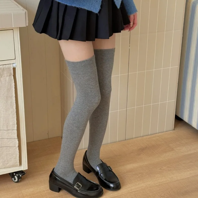 

Повседневные нескользящие носки до бедра с силиконовой ручкой, носки выше колена в корейском академическом стиле, бесшовный дизайн носка для школьной моды