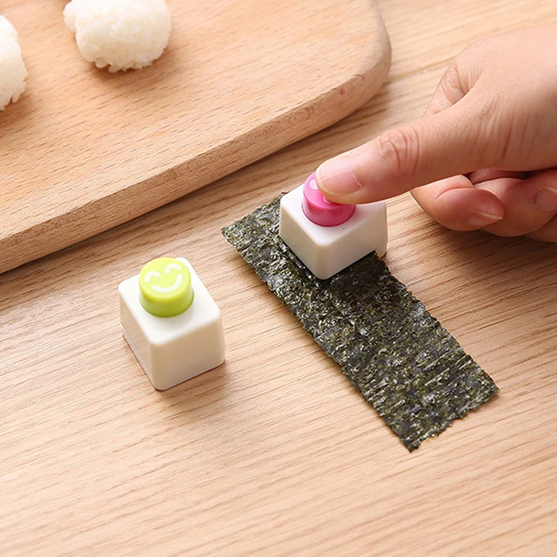 Kitchen Gadgets Onigiri Set For Sushi Rolls Mold Rice Ball Bento Press Maker DIY Tools Accessories