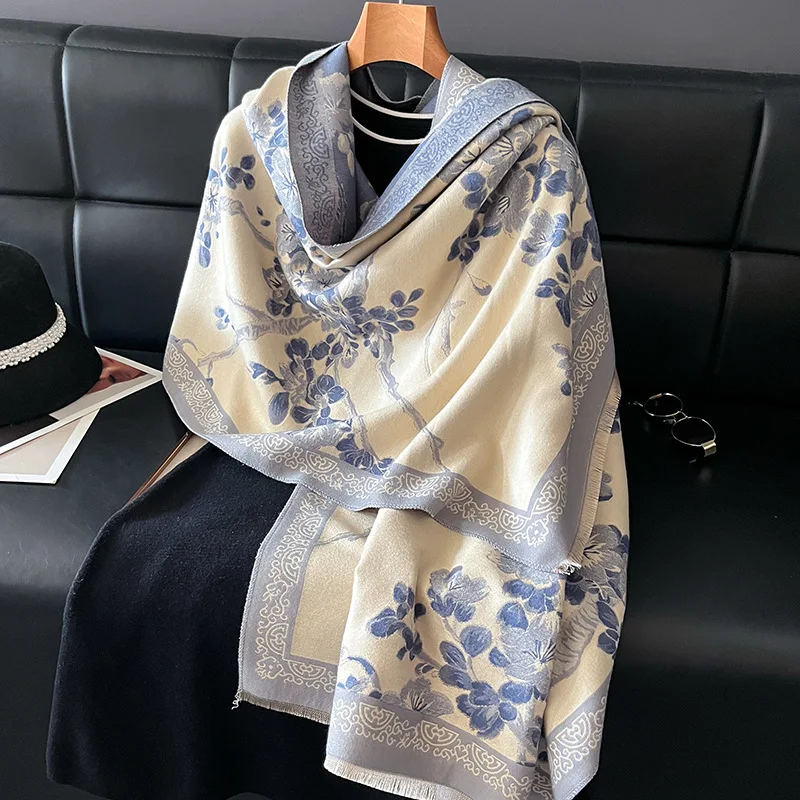 

National Style Autumn and Winter New Argon Acrylic Imitation Plum Blossom Retro Ink Wash Style Jacquard Double-Sided Warm