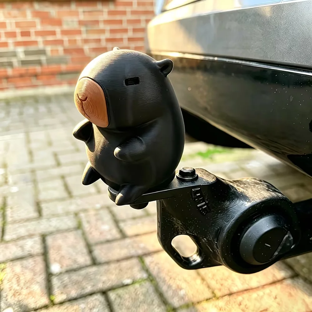 Cute Capybara Trailer Ball Cover, 50mm/1.97‑Inch Cartoon Tow Hitch Ball Protector Cap, Weather‑Resistant Decor Cap for Truck SUV