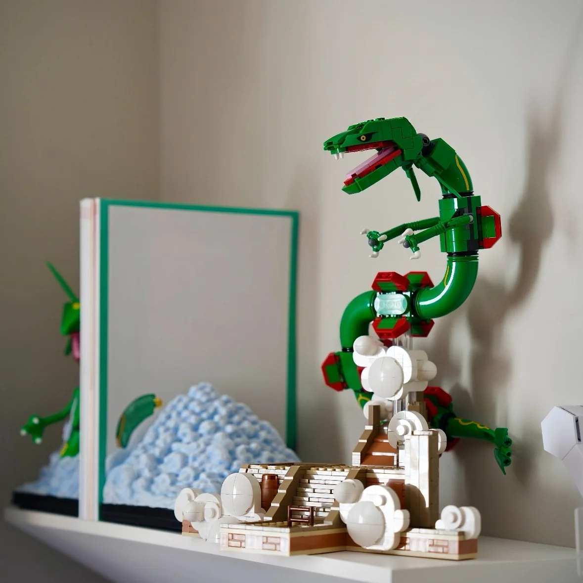 Green Bricks 1083Pcs Long Serpent Style Dragon Assembly Model, Building Blocks Ornament,Toys for Adults Christmas Birthday Gifts