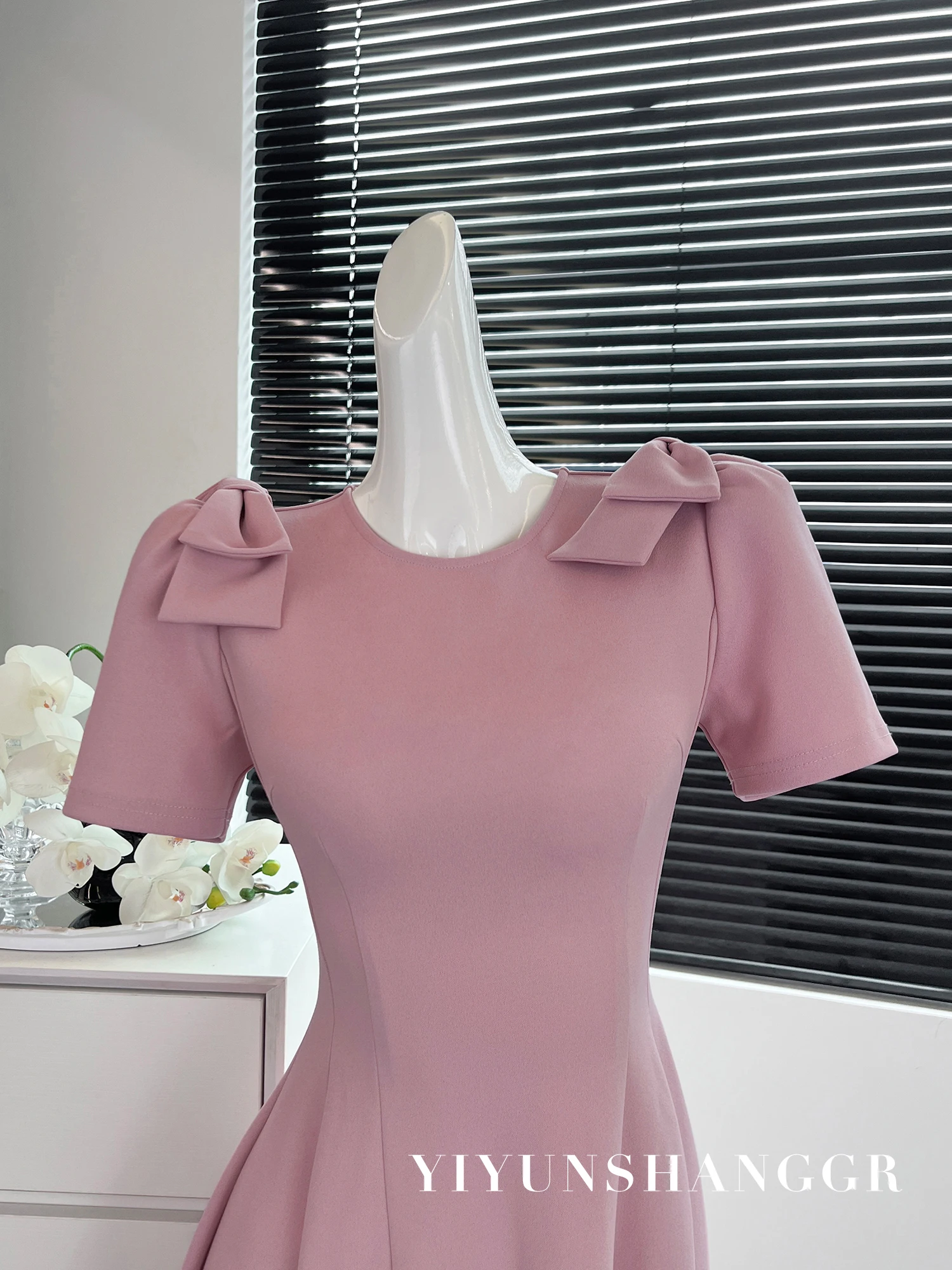 French Retro Hepburn Style Round Neck Short Sleeve 3D Bow High Waist Slim Fit A-line Pink Evening Long Dress Women Summer 2024