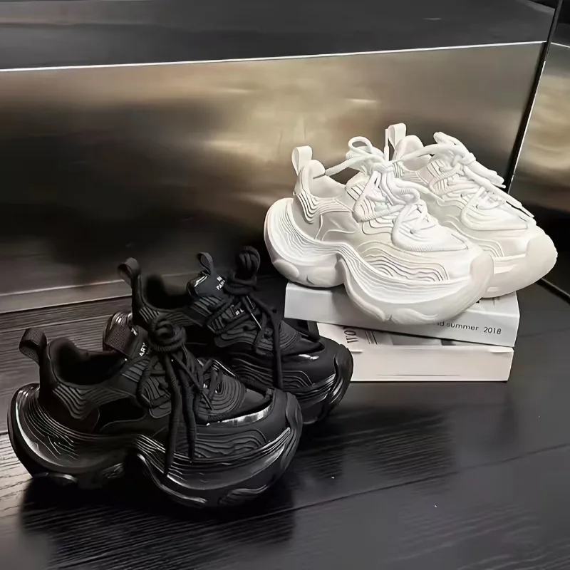 

Женские спортивные кроссовки на толстой подошве из спанбонда для весны и лета 2026 года, увеличивающие рост, повседневные кроссовки в стиле «папины туфли»