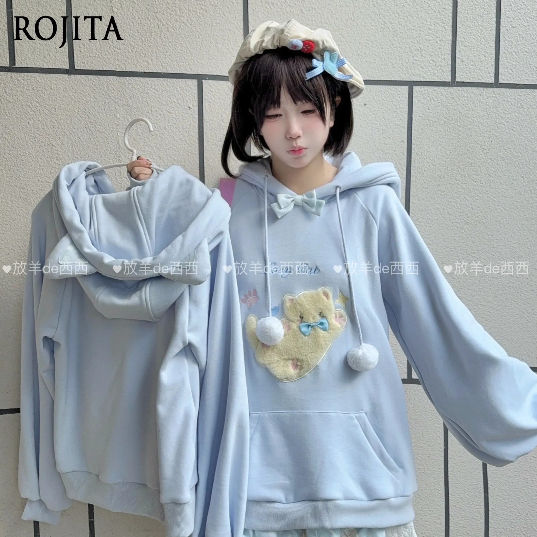

Autumn and Winter Fleece Sweatshirts Women's Kawaii Cat Embroidery Hoodie Light Blue Customized Sweatshirt with Bow