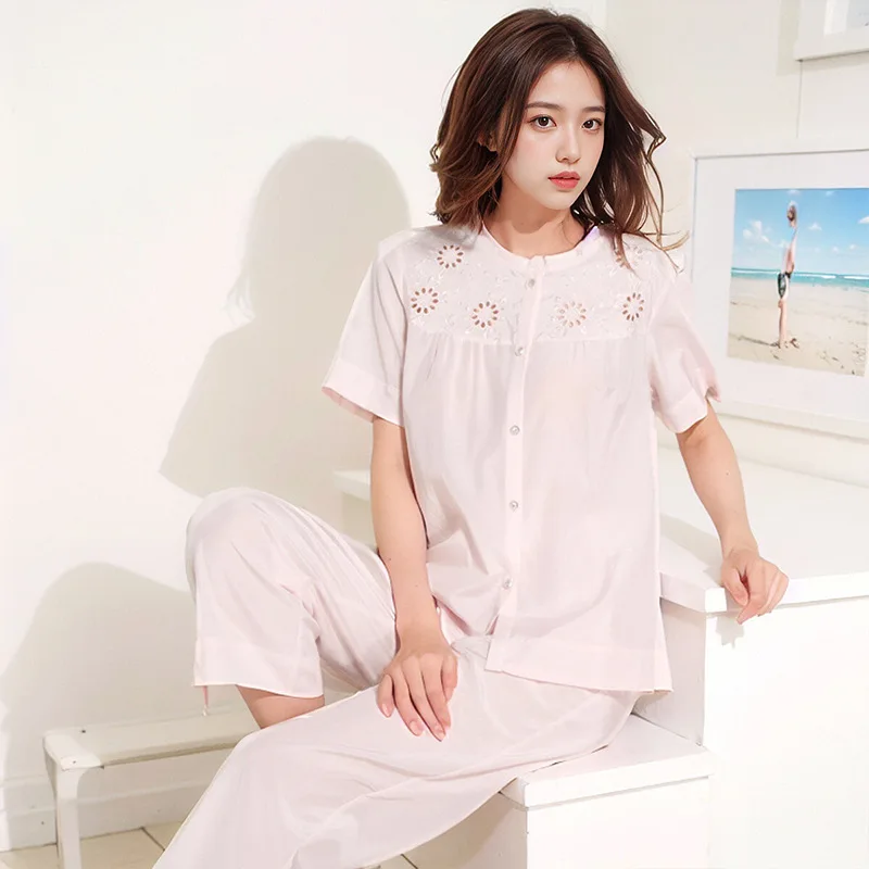 High Quality 2024 Spring and Summer Real Silk Pajamas Women's Hollow Embroidery 100% Short Sleeve Ladies Home Leisure Suit