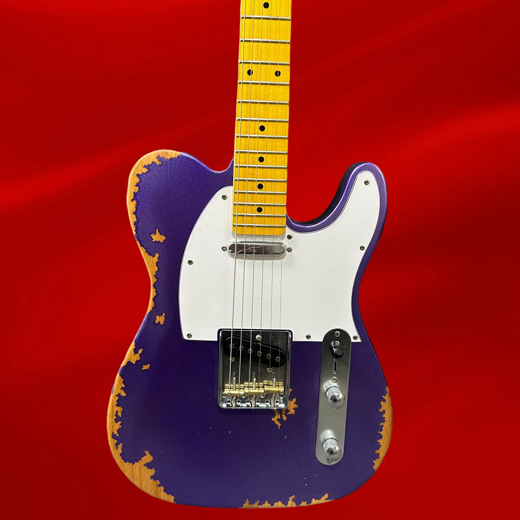 

2026 new Vintage Purple 22 Tone Alder Wood Body Maple Wood Fingerboard Simple Design Clear Timbre Guitar