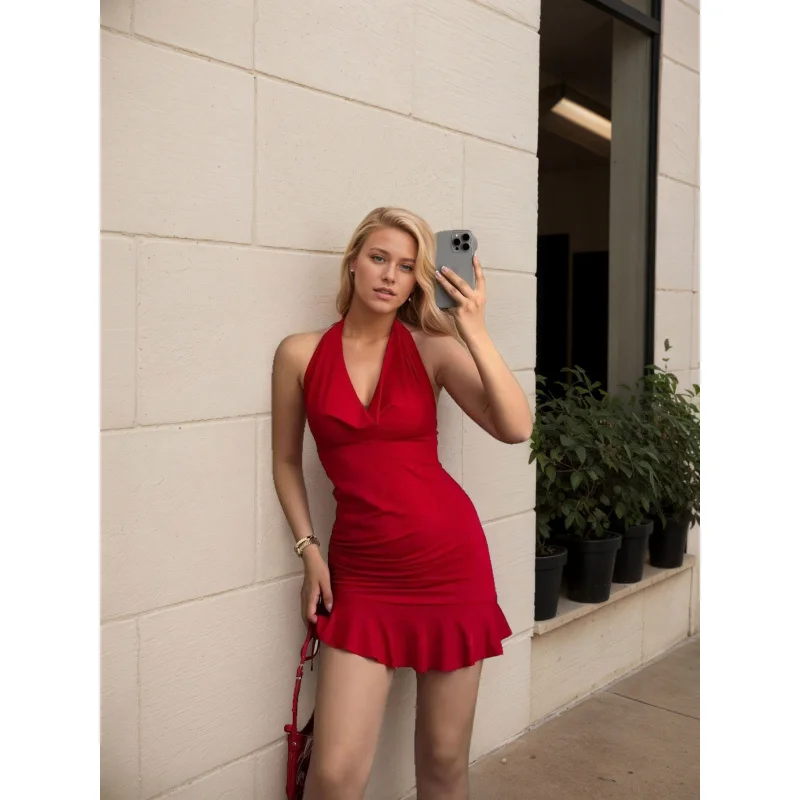 

2025Summer New Style Elegant and SexyvCollar Hot Girl Slim Halter Dress