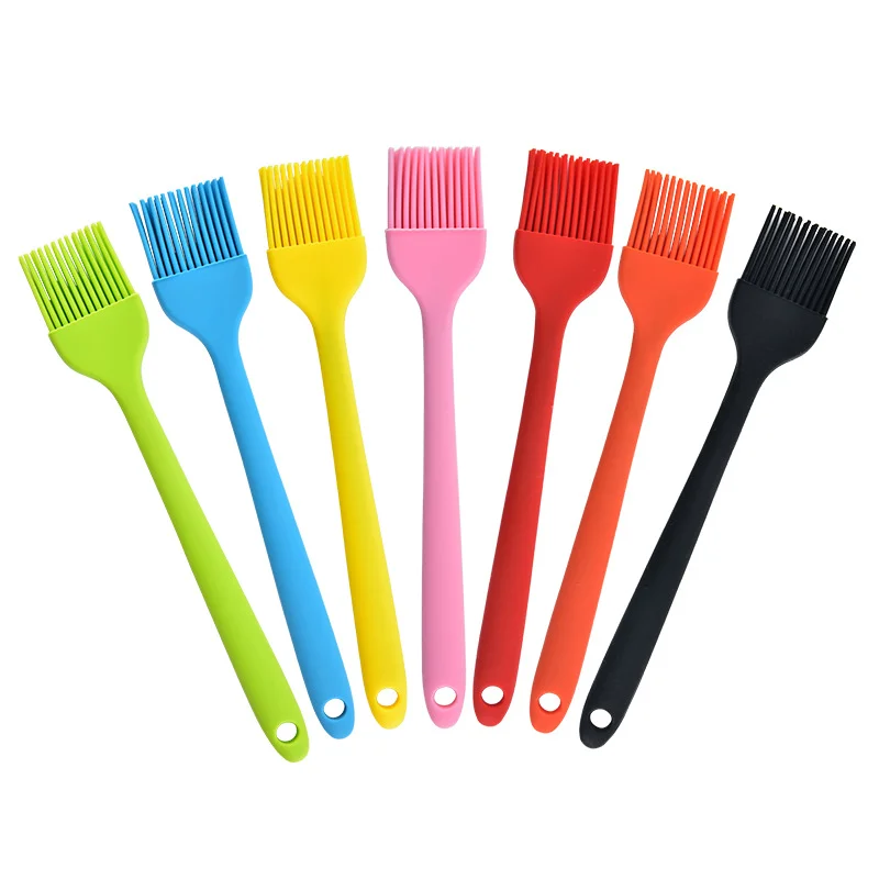 Premium Silicone Barbecue Brush - Large Size, Heat Resistant, Ideal for BBQ Basting and Oil Brushing  Barbecue Accessories