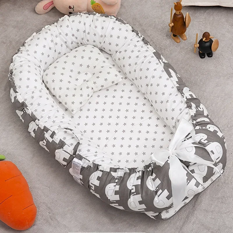 Anti-pressure Foldable, Removable and Washable Portable Crib Mid-bed Bionic Fully Removable Baby Pillow Crib