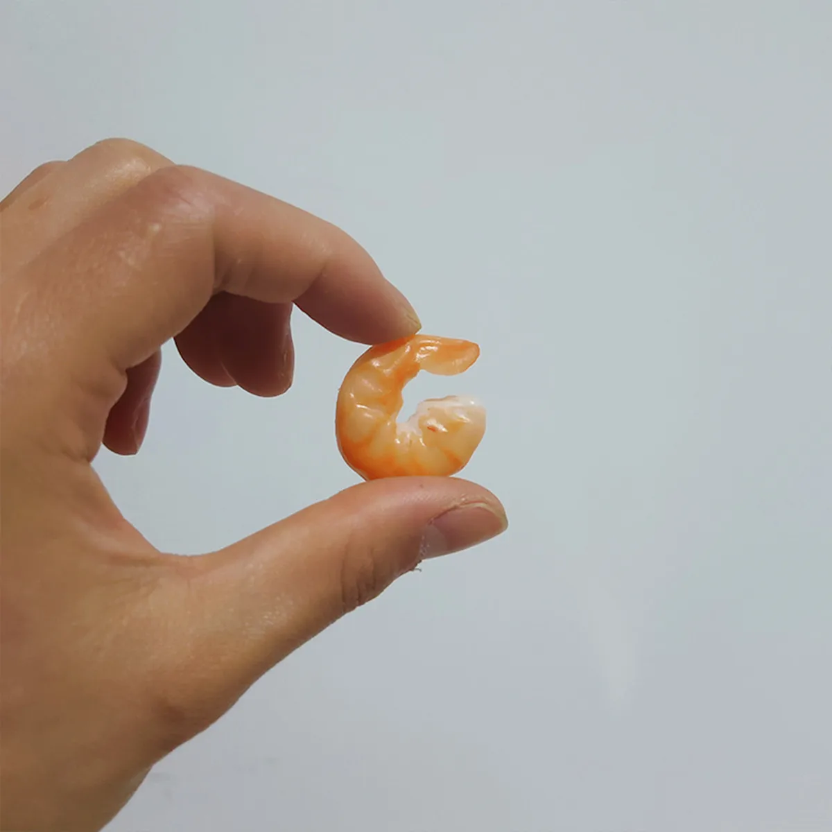 10 Stück realistische künstliche Garnelen – PVC-Meeresfrüchte-Modelle für Lebensmittelausstellung, Fotografie-Requisiten, Kochdemonstrationen und Scherzartikel – Detail 10