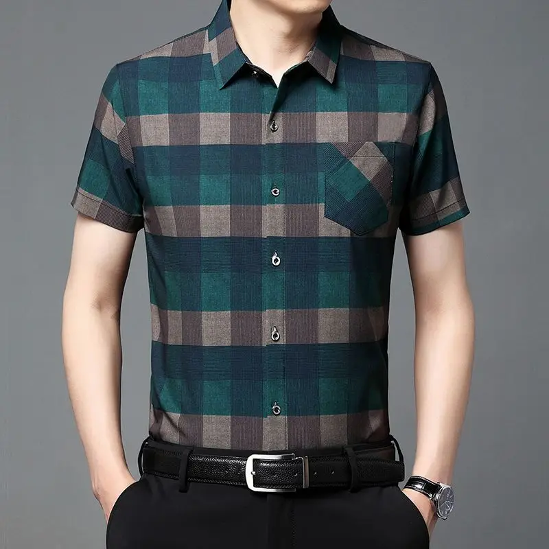 New Men's Short Sleeve Shirt Senior Casual Plaid Pocket Half Sleeve Shirt Loose Father's Trendy Outfit