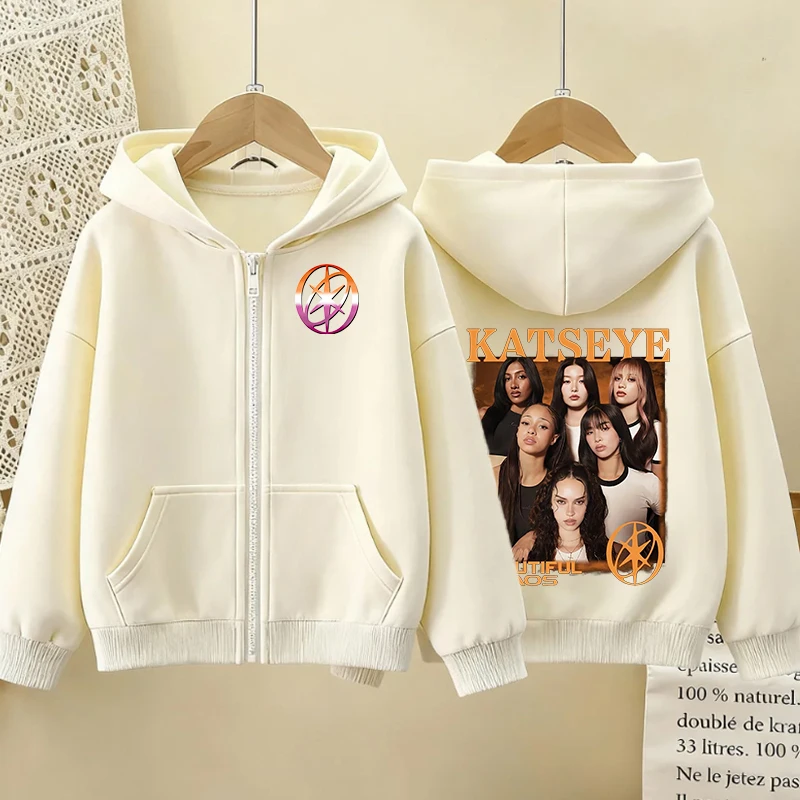 سترة صوفية للأطفال من Katseye معطف بناتي جميل بقلنسوة وسحاب سترة عصرية للأطفال ملابس لطيفة هدية عيد ميلاد أنيمي #1