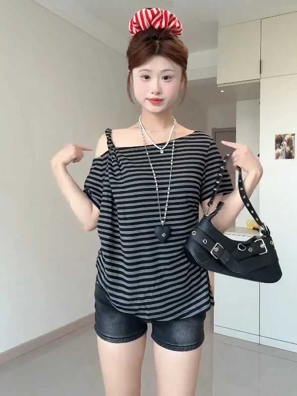 

Женская повседневная полосатая футболка больших размеров с открытыми плечами, коротким рукавом, свободного кроя, стройнящий топ, летняя удобная внутренняя одежда