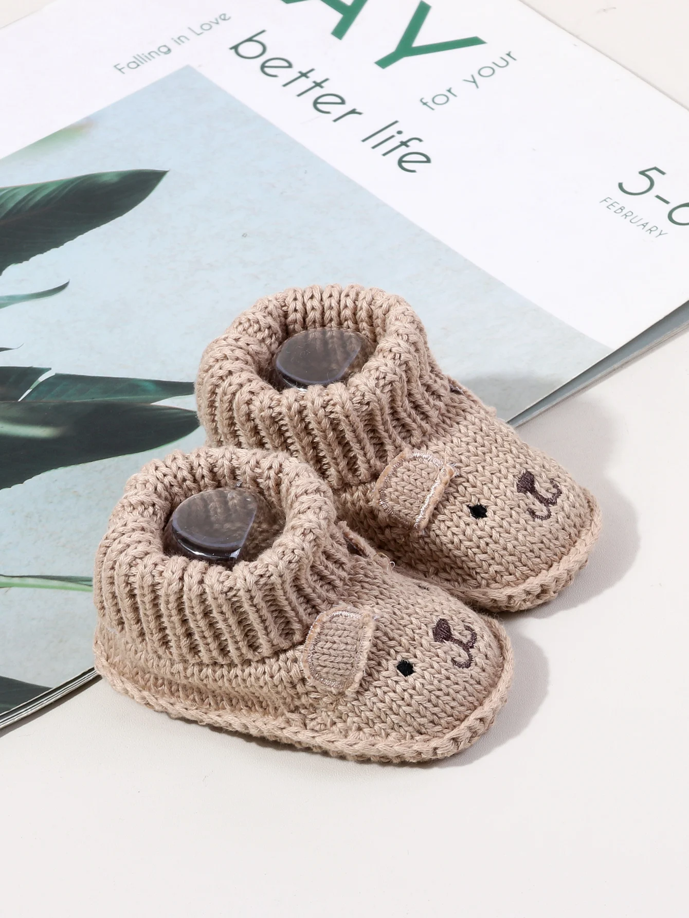 Neue gestrickte Babyschuhe für 0-3 Monate, warm, weich, bequem, mit Cartoon-Muster, für Kleinkinder, rutschfeste Sockenschuhe für Kleinkinder – Detail 16