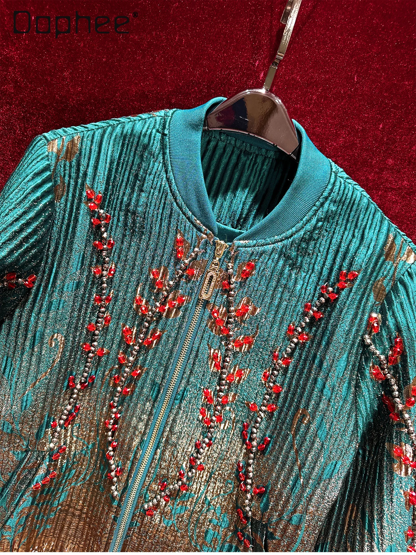 Luxurious Jacquard Heavy Beading Versatile Jackets for Women Autumn New Vintage Floral Embroidery Rhinestone Loose Casual Coat