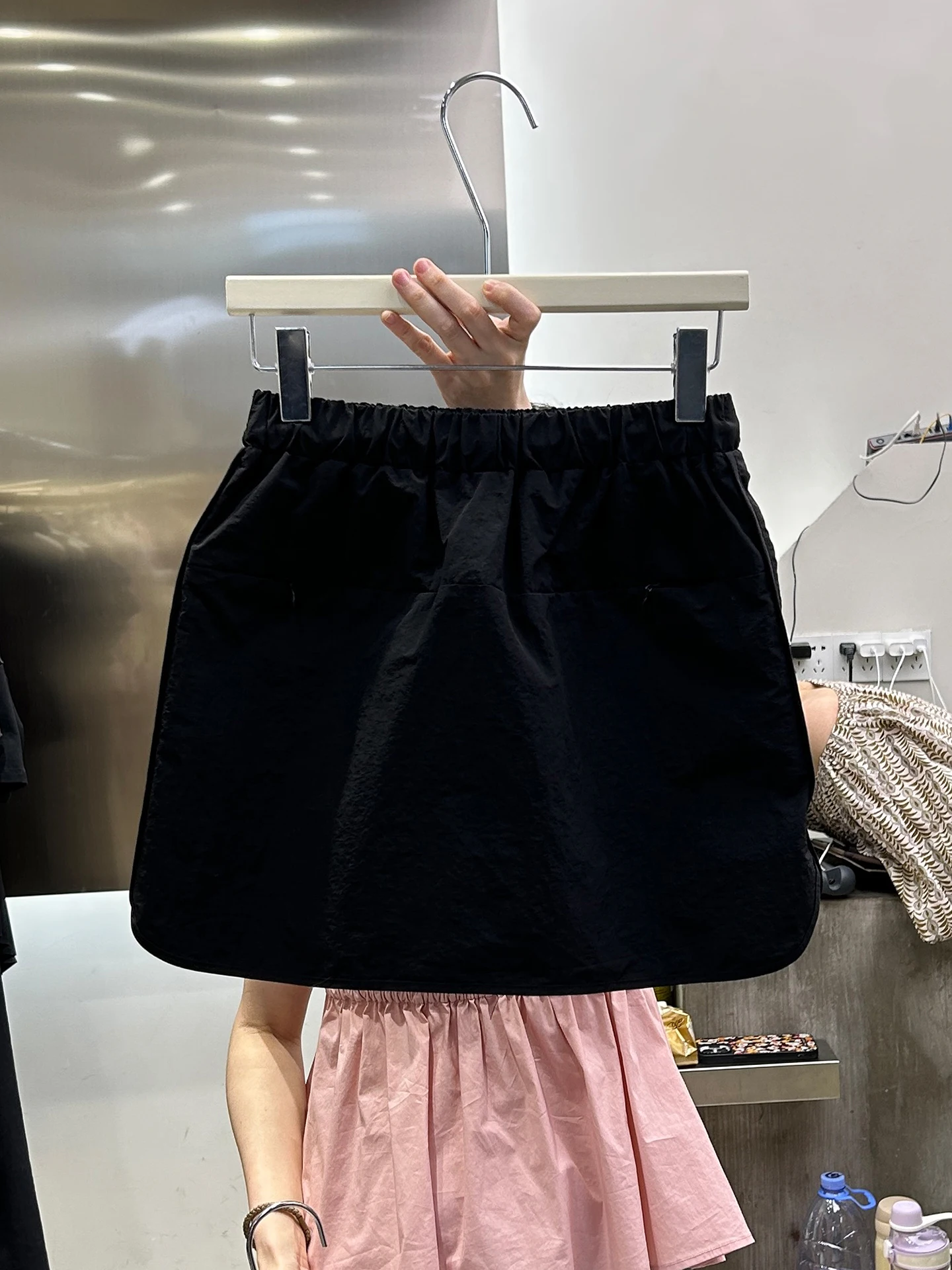 シンプルな作業服ミニスカート女性の夏のスポーツスタイル巾着ハイウエスト多用途レトロ日本新到着