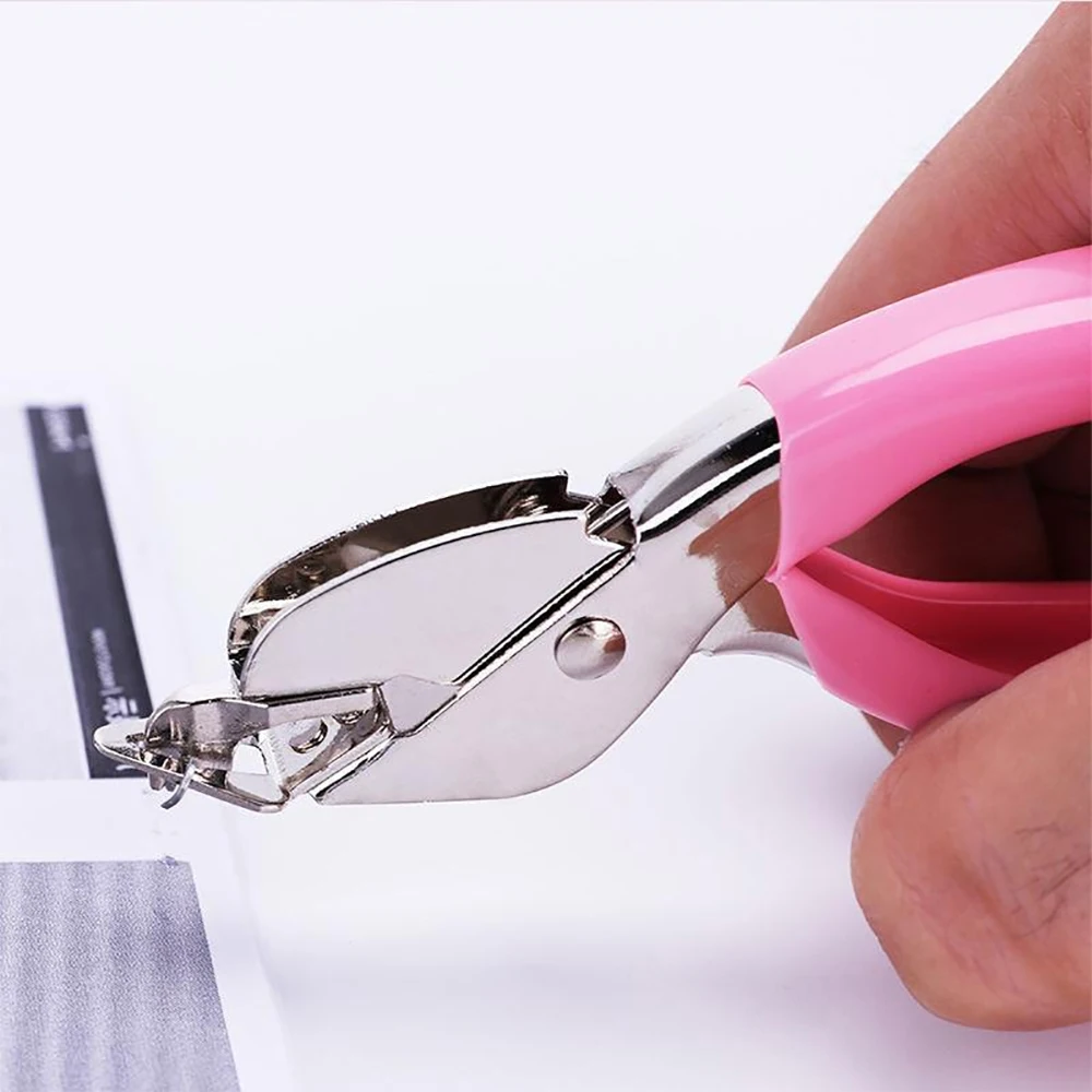 Metal Staple Remover Staple Removal Tool Hand-held Easy to Remove Energy Saving No Damage Paper for Office School Home