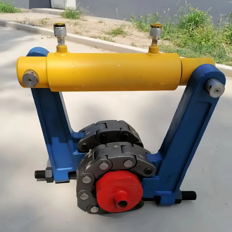 HDD Drill Pipe Using Hydraulic Piercing Pliers