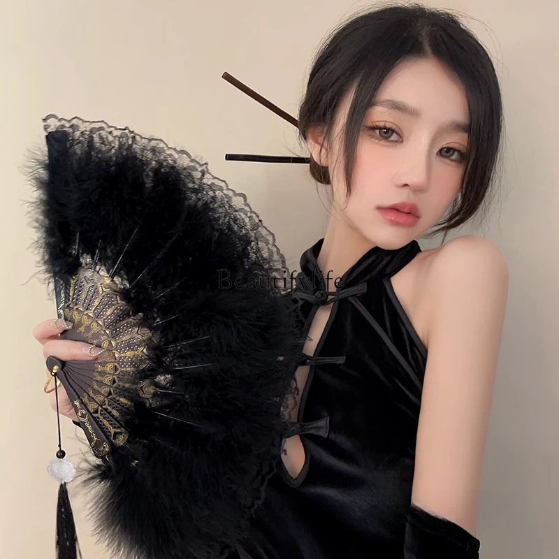 

Antique feather fan cheongsam women's catwalk Hanfu New Year's black lace fan retro Chinese style